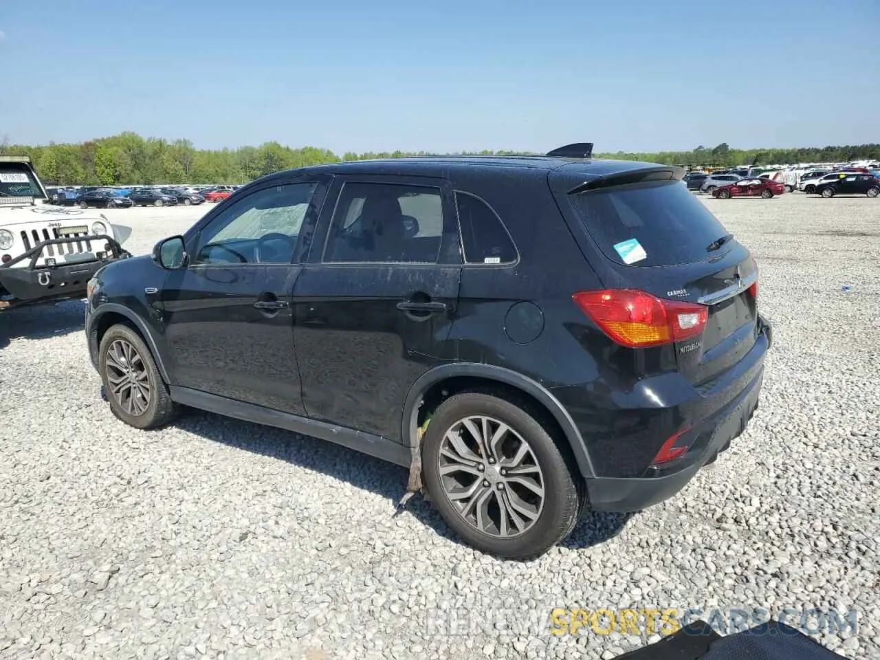 2 fotografías del automóvil dañado JA4AP3AU6KU006815 MITSUBISHI OUTLANDER 2019
