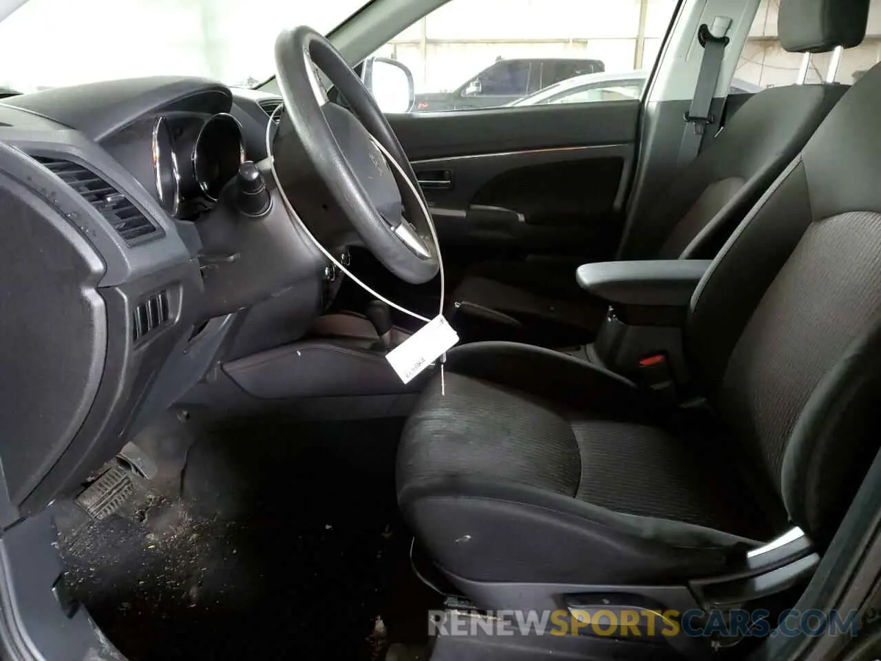 7 fotografías del automóvil dañado JA4AP3AU6KU018186 MITSUBISHI OUTLANDER 2019