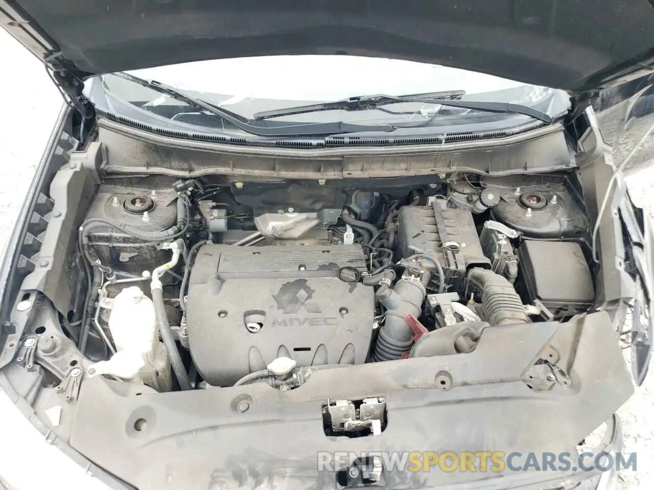 13 fotografías del automóvil dañado JA4AP3AU6KU019872 MITSUBISHI OUTLANDER 2019