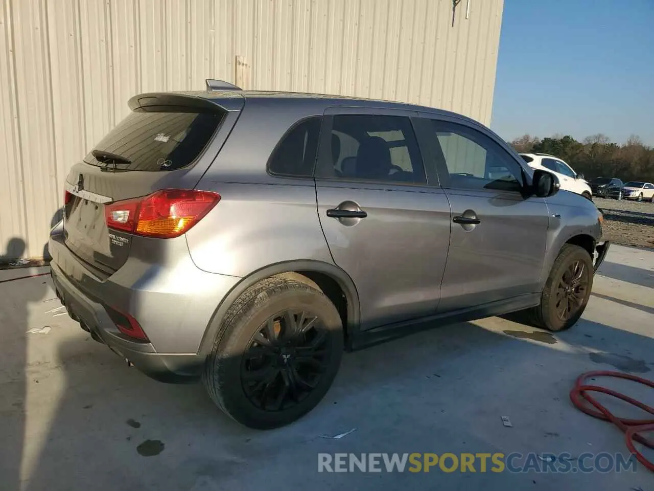 3 fotografías del automóvil dañado JA4AP3AU6KU026787 MITSUBISHI OUTLANDER 2019