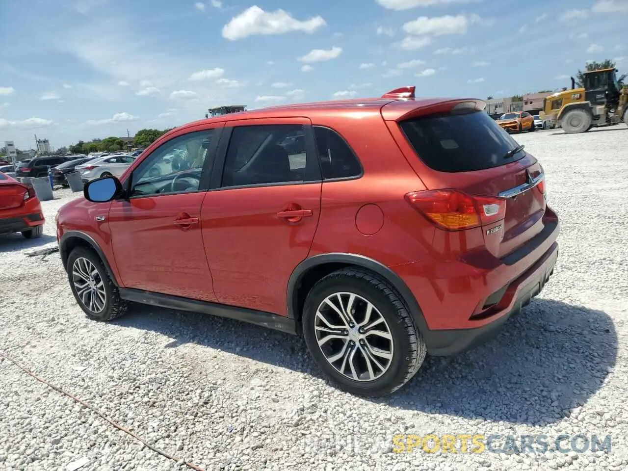 2 fotografías del automóvil dañado JA4AP3AU7KU006760 MITSUBISHI OUTLANDER 2019