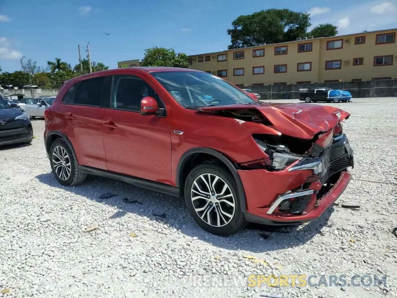 4 fotografías del automóvil dañado JA4AP3AU7KU006760 MITSUBISHI OUTLANDER 2019
