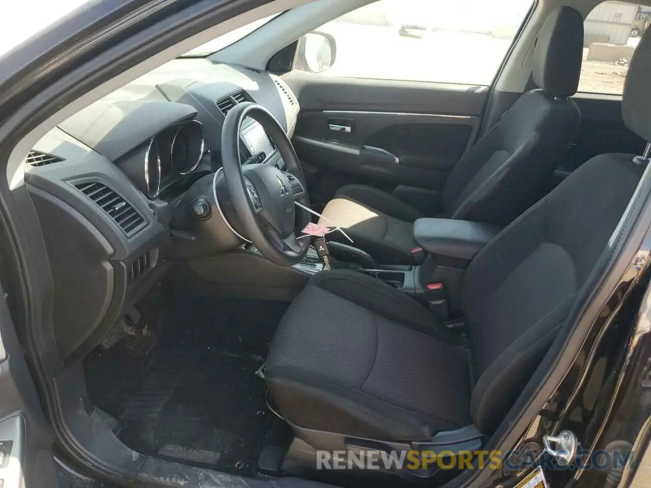 7 fotografías del automóvil dañado JA4AP3AU7KU006810 MITSUBISHI OUTLANDER 2019