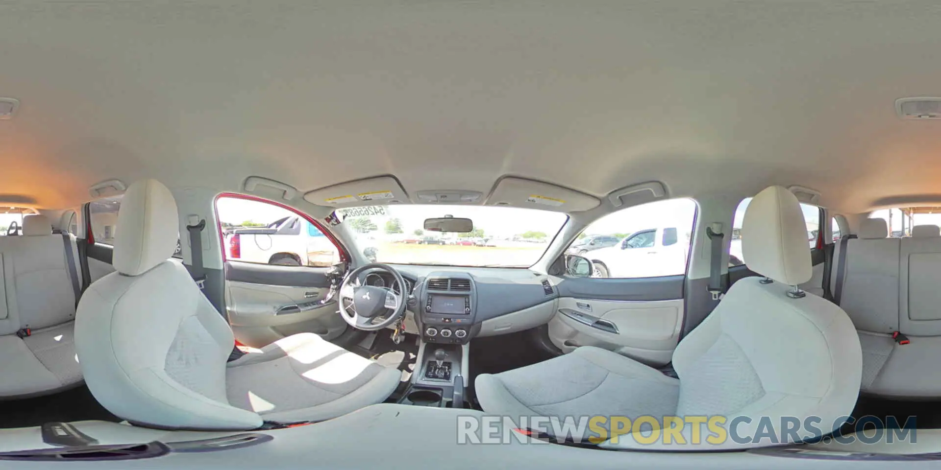 15 fotografías del automóvil dañado JA4AP3AU8KU021476 MITSUBISHI OUTLANDER 2019