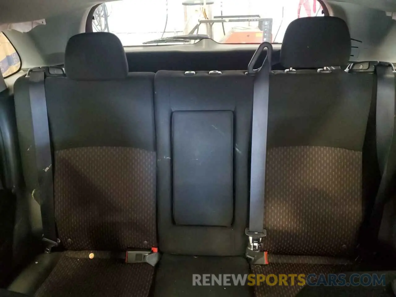10 fotografías del automóvil dañado JA4AP3AU8KU032915 MITSUBISHI OUTLANDER 2019