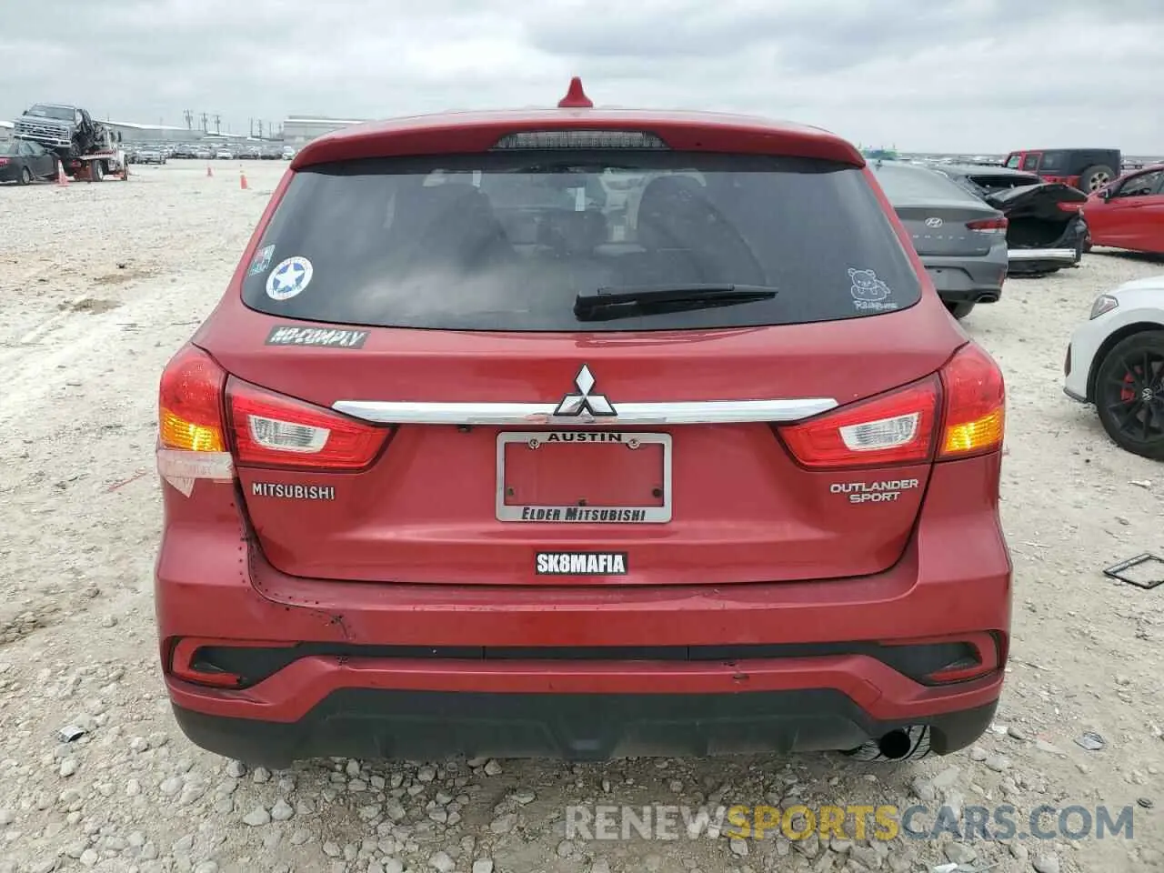 6 fotografías del automóvil dañado JA4AP3AU8KU035782 MITSUBISHI OUTLANDER 2019