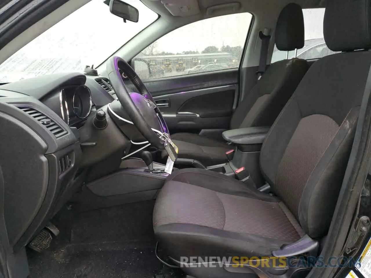 7 fotografías del automóvil dañado JA4AP4AU2KU013122 MITSUBISHI OUTLANDER 2019