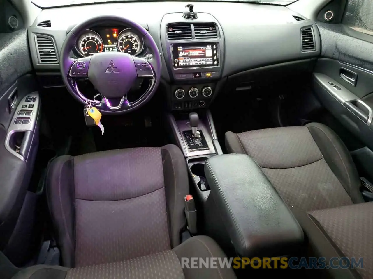 8 fotografías del automóvil dañado JA4AP4AU2KU013122 MITSUBISHI OUTLANDER 2019