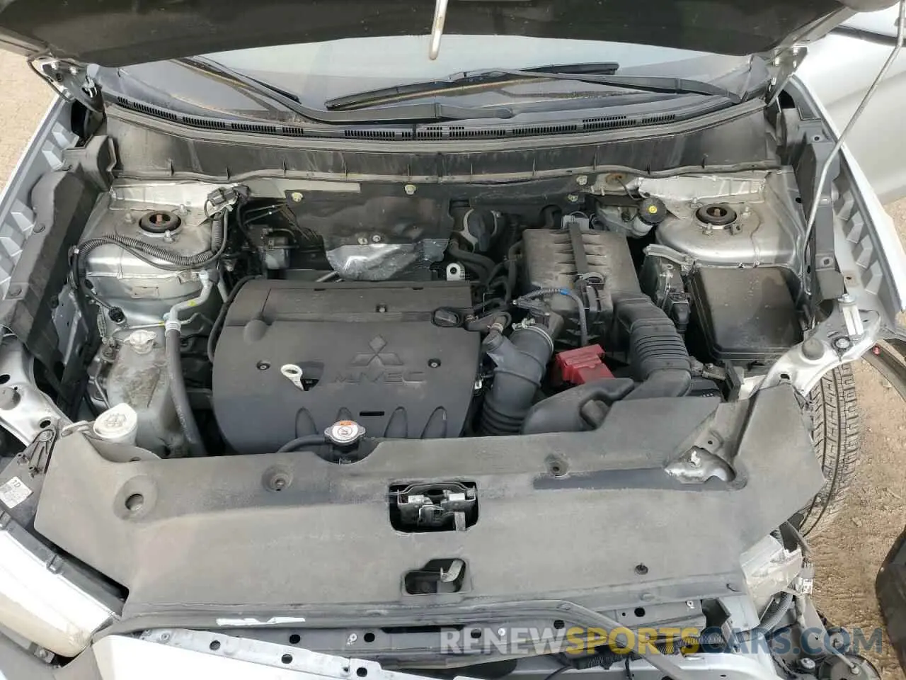 11 fotografías del automóvil dañado JA4AP4AU4KU012702 MITSUBISHI OUTLANDER 2019
