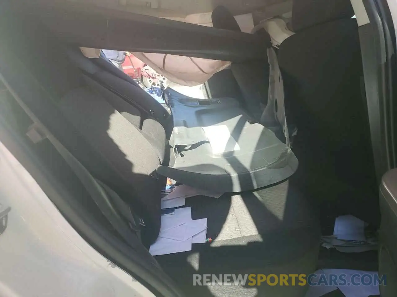 12 fotografías del automóvil dañado JA4AP4AU5KU017844 MITSUBISHI OUTLANDER 2019