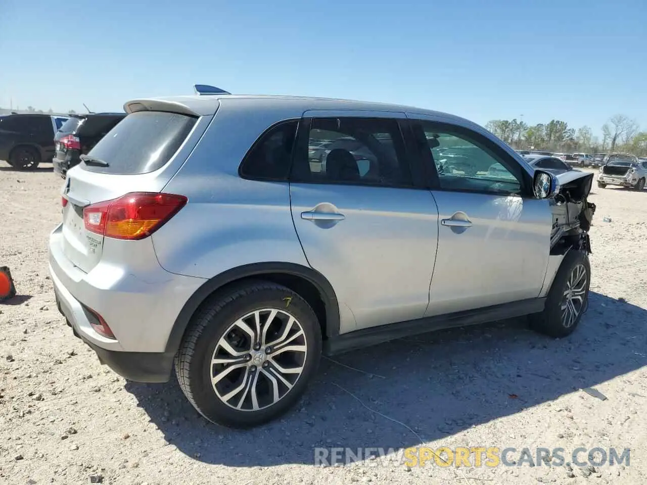 3 fotografías del automóvil dañado JA4AP4AU6KU022258 MITSUBISHI OUTLANDER 2019