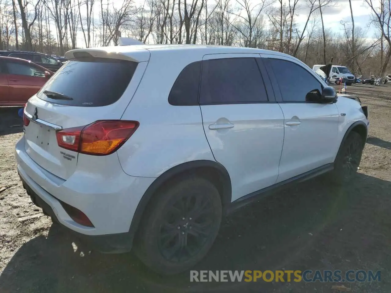 3 fotografías del automóvil dañado JA4AR3AU0KU031168 MITSUBISHI OUTLANDER 2019