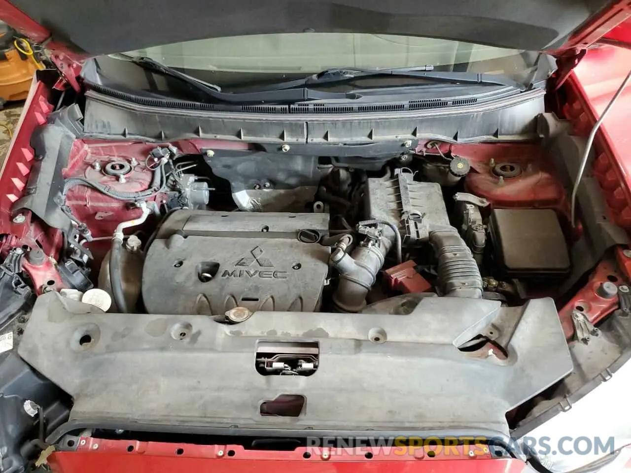 12 fotografías del automóvil dañado JA4AR3AU2KU015036 MITSUBISHI OUTLANDER 2019