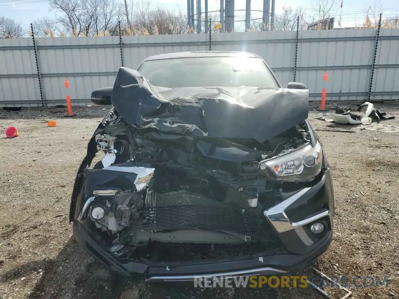 5 fotografías del automóvil dañado JA4AR3AU3KU004174 MITSUBISHI OUTLANDER 2019