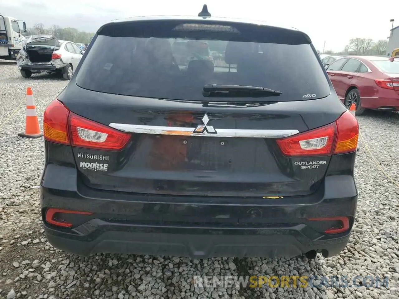 6 fotografías del automóvil dañado JA4AR3AU3KU013117 MITSUBISHI OUTLANDER 2019