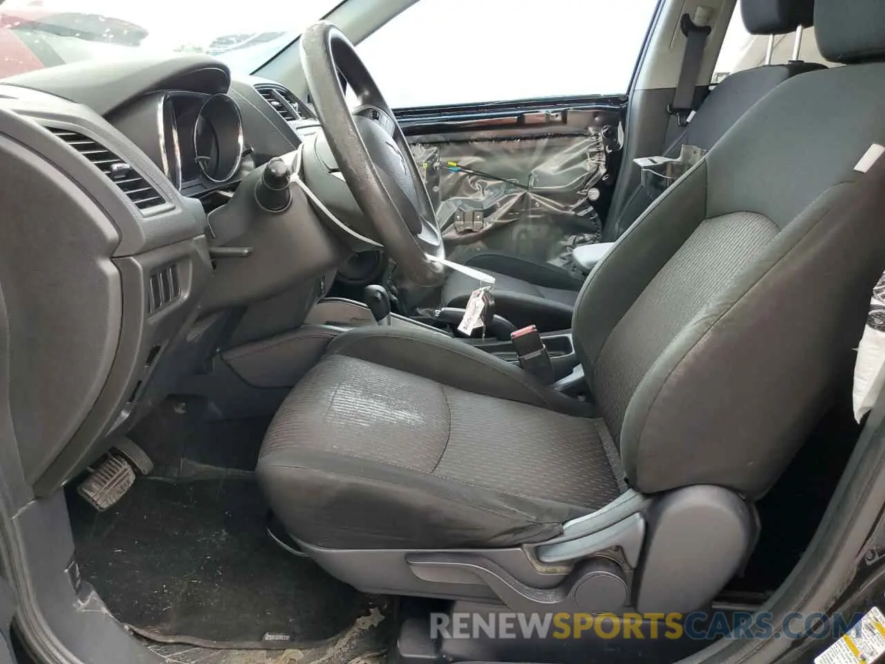 7 fotografías del automóvil dañado JA4AR3AU3KU013117 MITSUBISHI OUTLANDER 2019