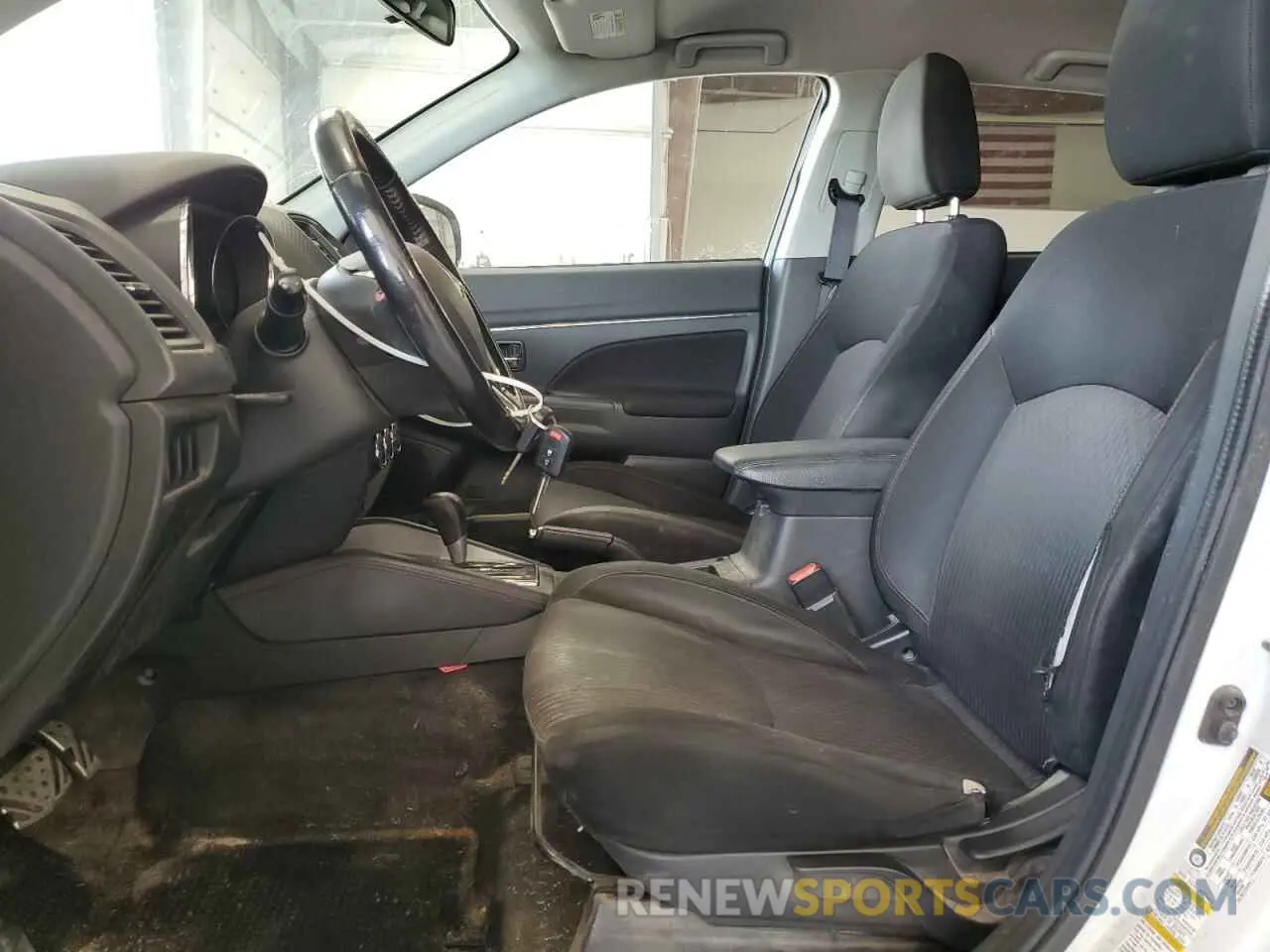 7 fotografías del automóvil dañado JA4AR3AU3KU033139 MITSUBISHI OUTLANDER 2019
