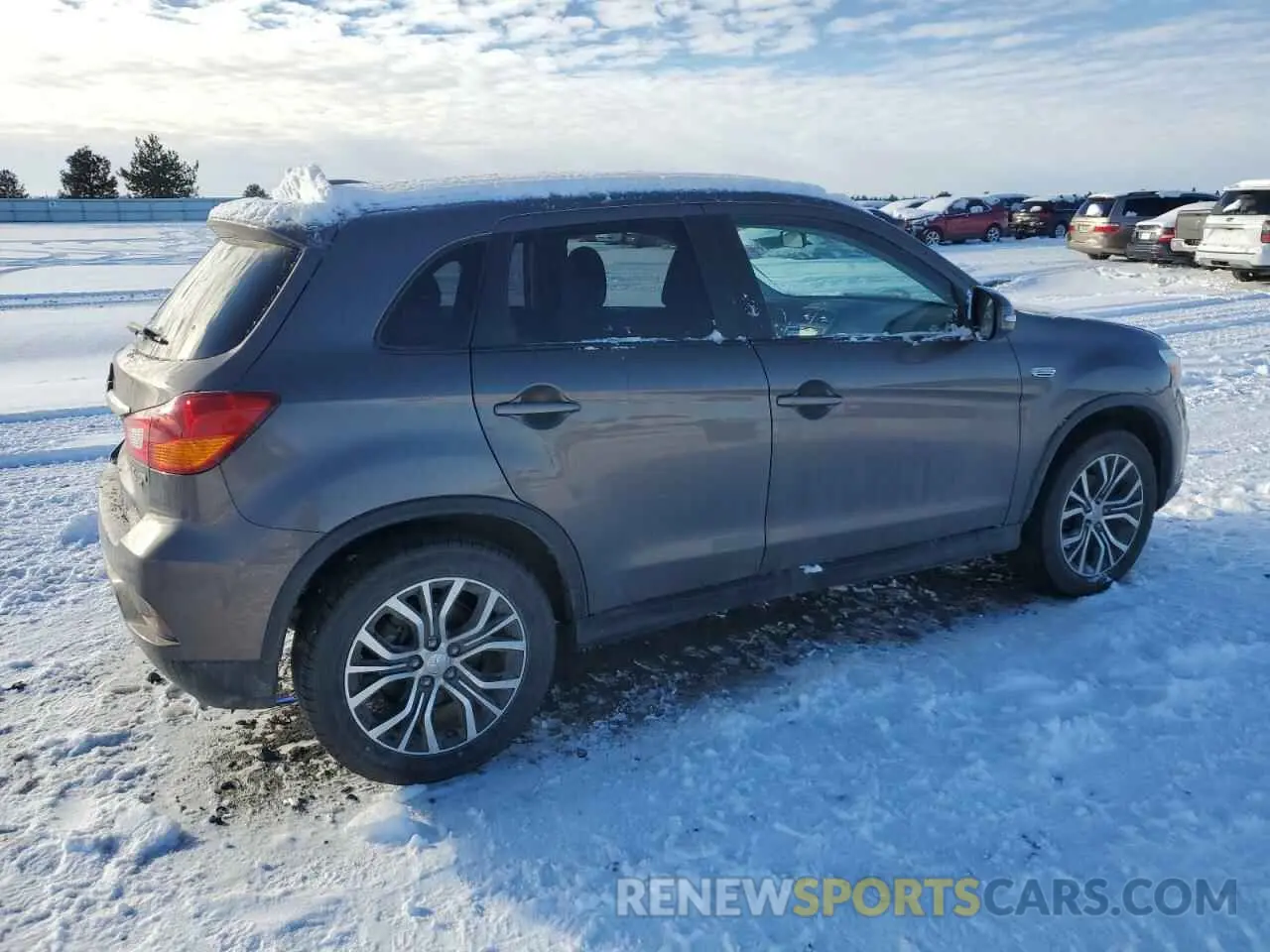 3 fotografías del automóvil dañado JA4AR3AU5KU005844 MITSUBISHI OUTLANDER 2019