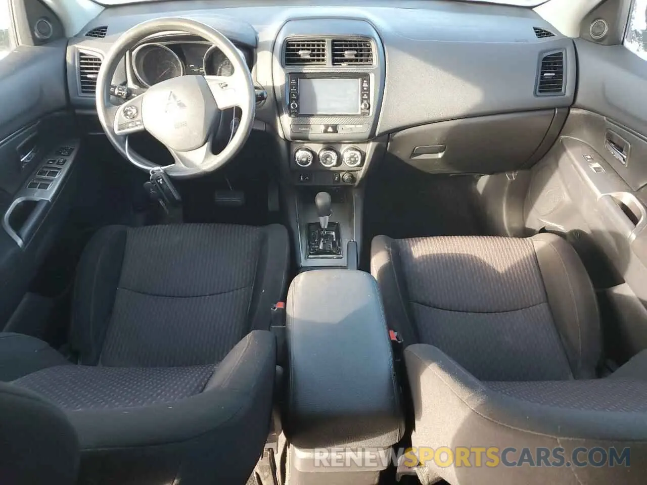 8 fotografías del automóvil dañado JA4AR3AU5KU005844 MITSUBISHI OUTLANDER 2019