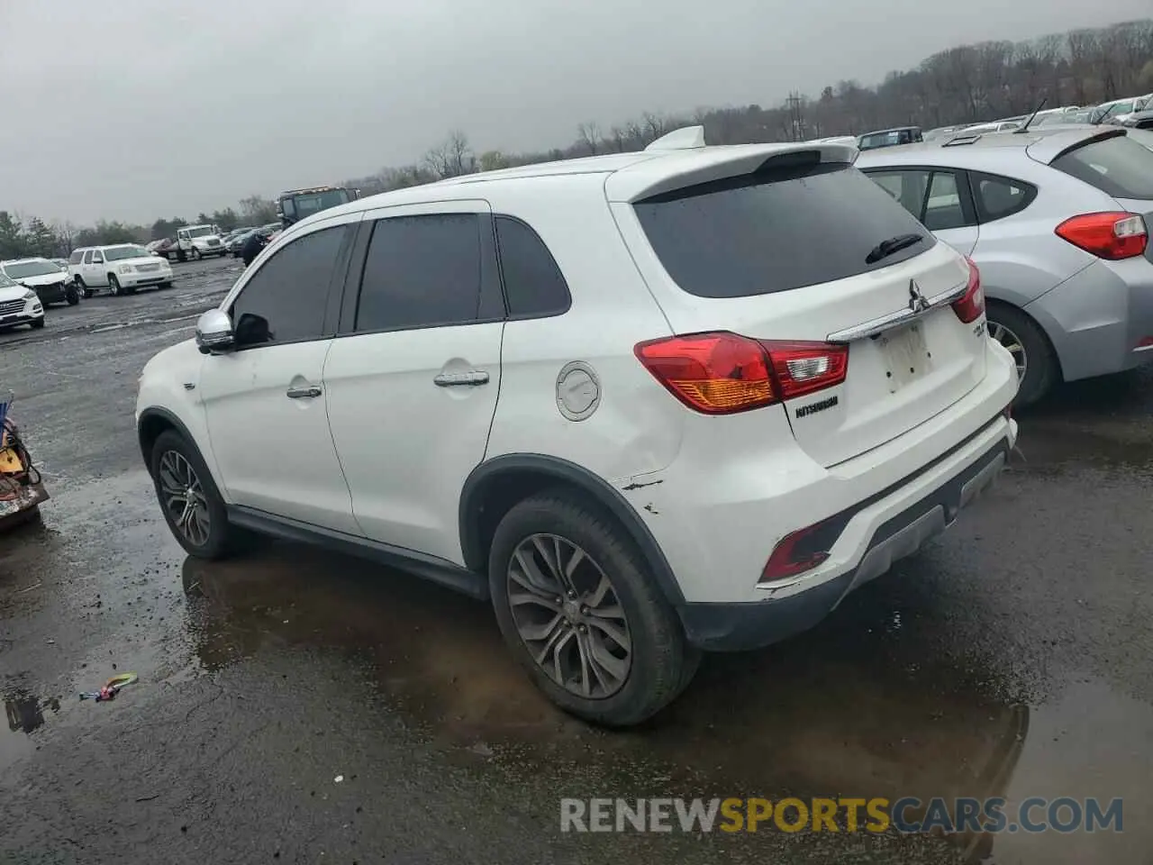2 fotografías del automóvil dañado JA4AR3AU5KU031425 MITSUBISHI OUTLANDER 2019