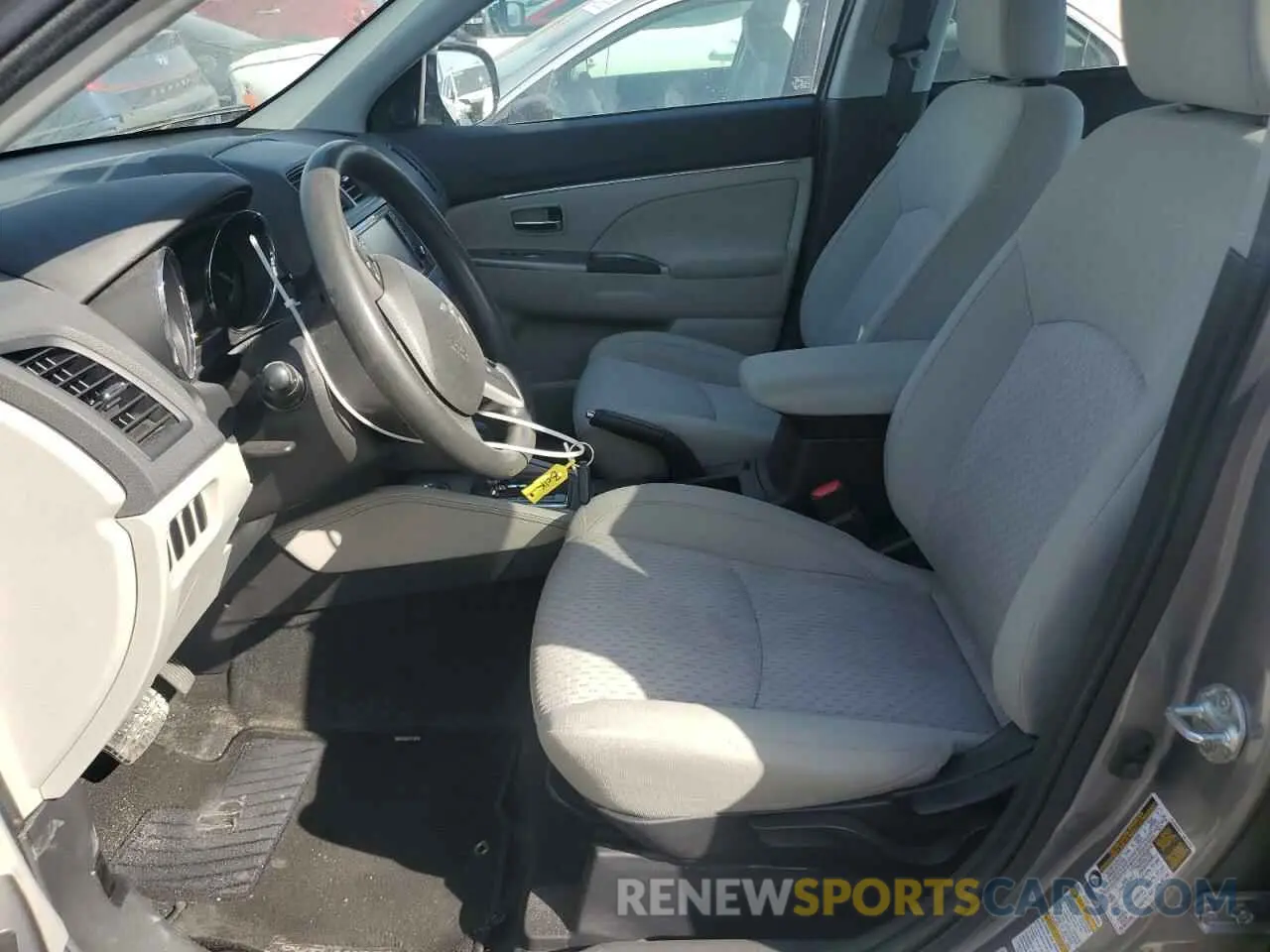 7 fotografías del automóvil dañado JA4AR3AU9KU004101 MITSUBISHI OUTLANDER 2019