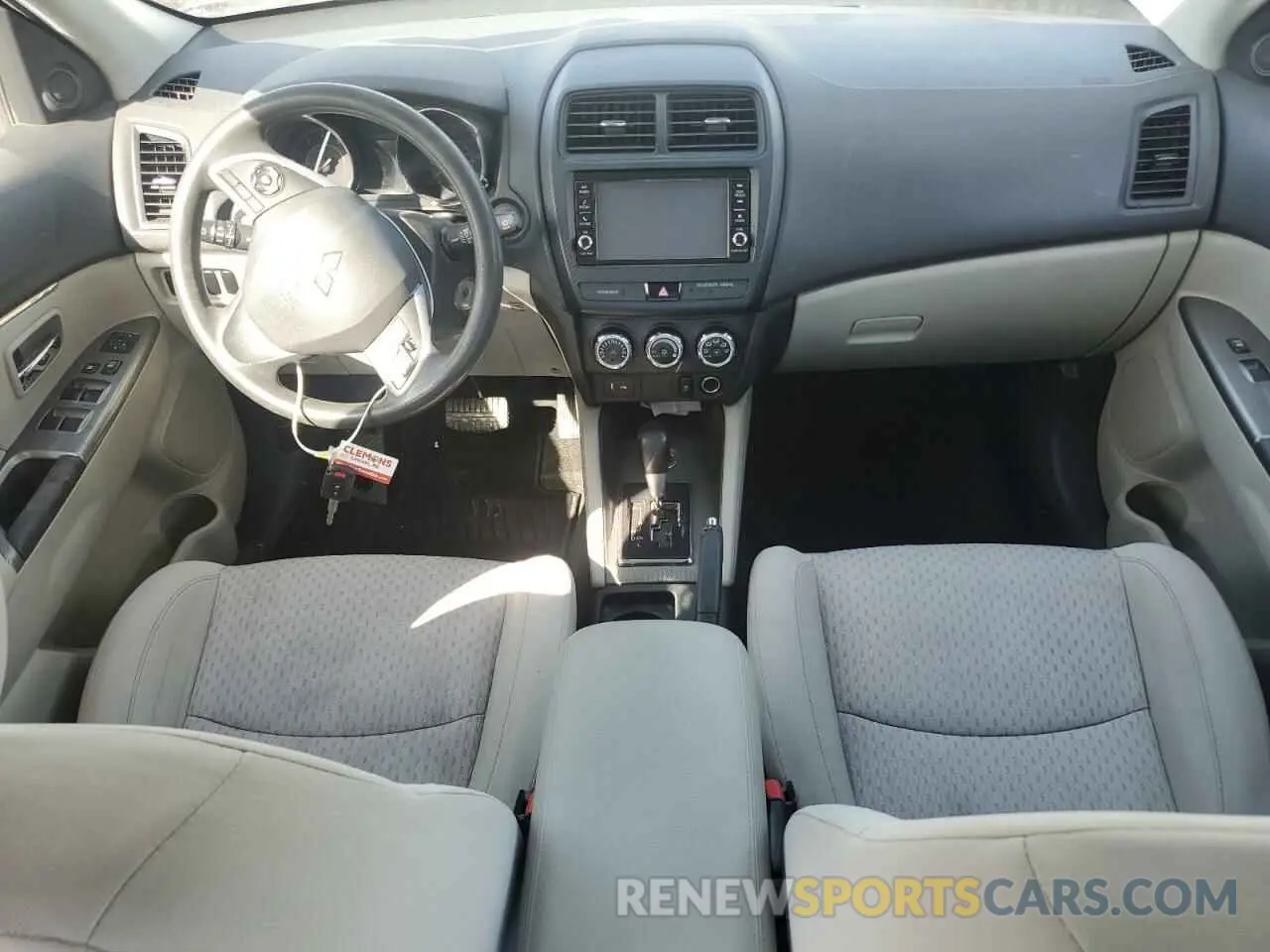 8 fotografías del automóvil dañado JA4AR3AU9KU004101 MITSUBISHI OUTLANDER 2019
