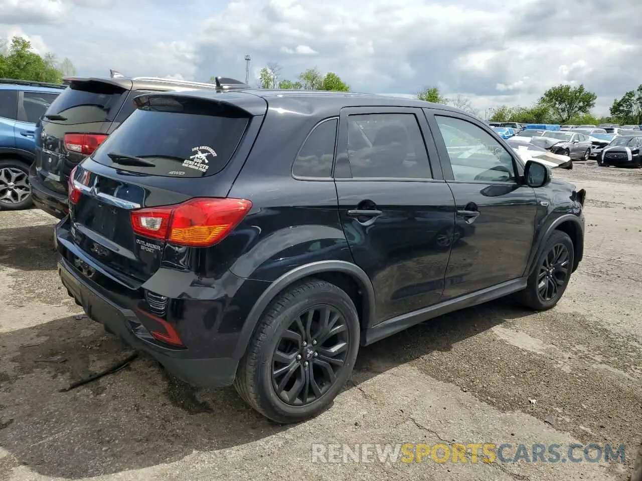 3 fotografías del automóvil dañado JA4AR3AU9KU008553 MITSUBISHI OUTLANDER 2019