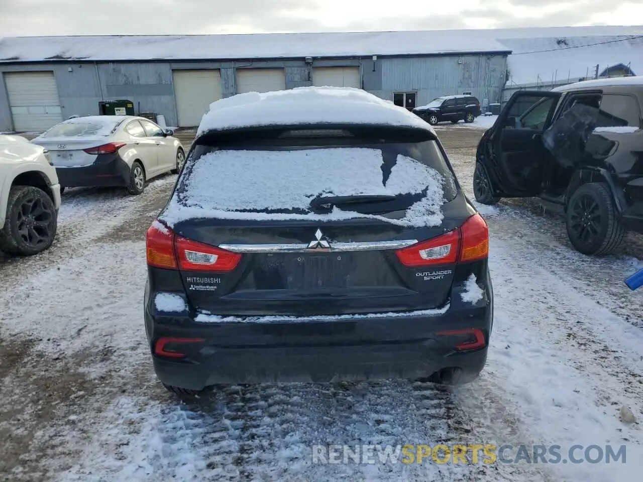 6 fotografías del automóvil dañado JA4AR3AUXKU032859 MITSUBISHI OUTLANDER 2019