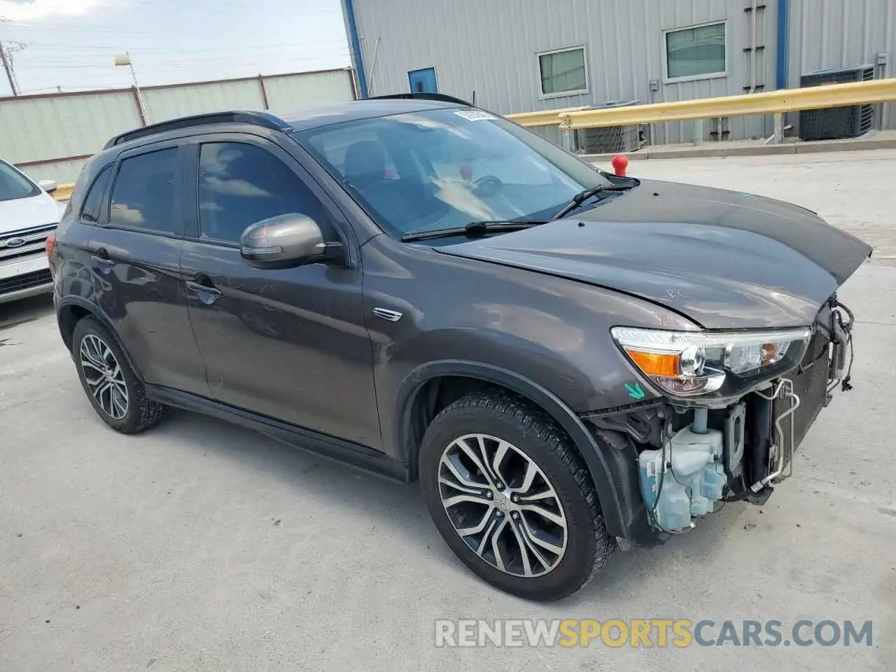 4 fotografías del automóvil dañado JA4AR4AW8KU005764 MITSUBISHI OUTLANDER 2019
