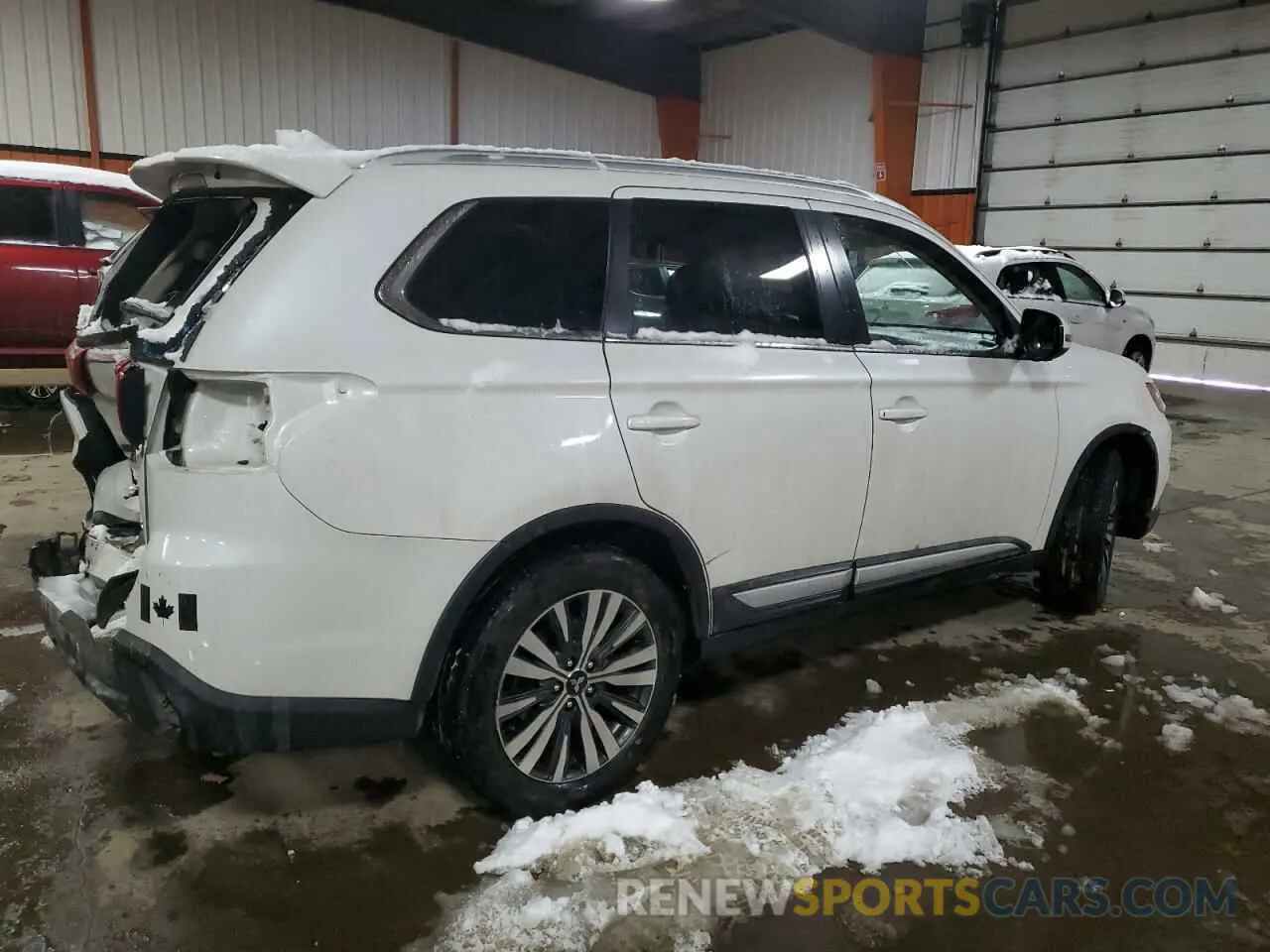 3 fotografías del automóvil dañado JA4AZ2A36KZ602425 MITSUBISHI OUTLANDER 2019