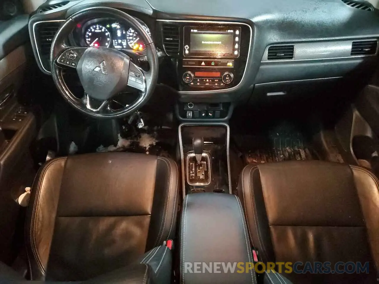 8 fotografías del automóvil dañado JA4AZ2A36KZ602425 MITSUBISHI OUTLANDER 2019