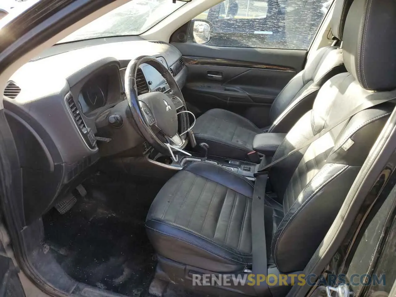 7 fotografías del automóvil dañado JA4AZ3A30KZ049129 MITSUBISHI OUTLANDER 2019