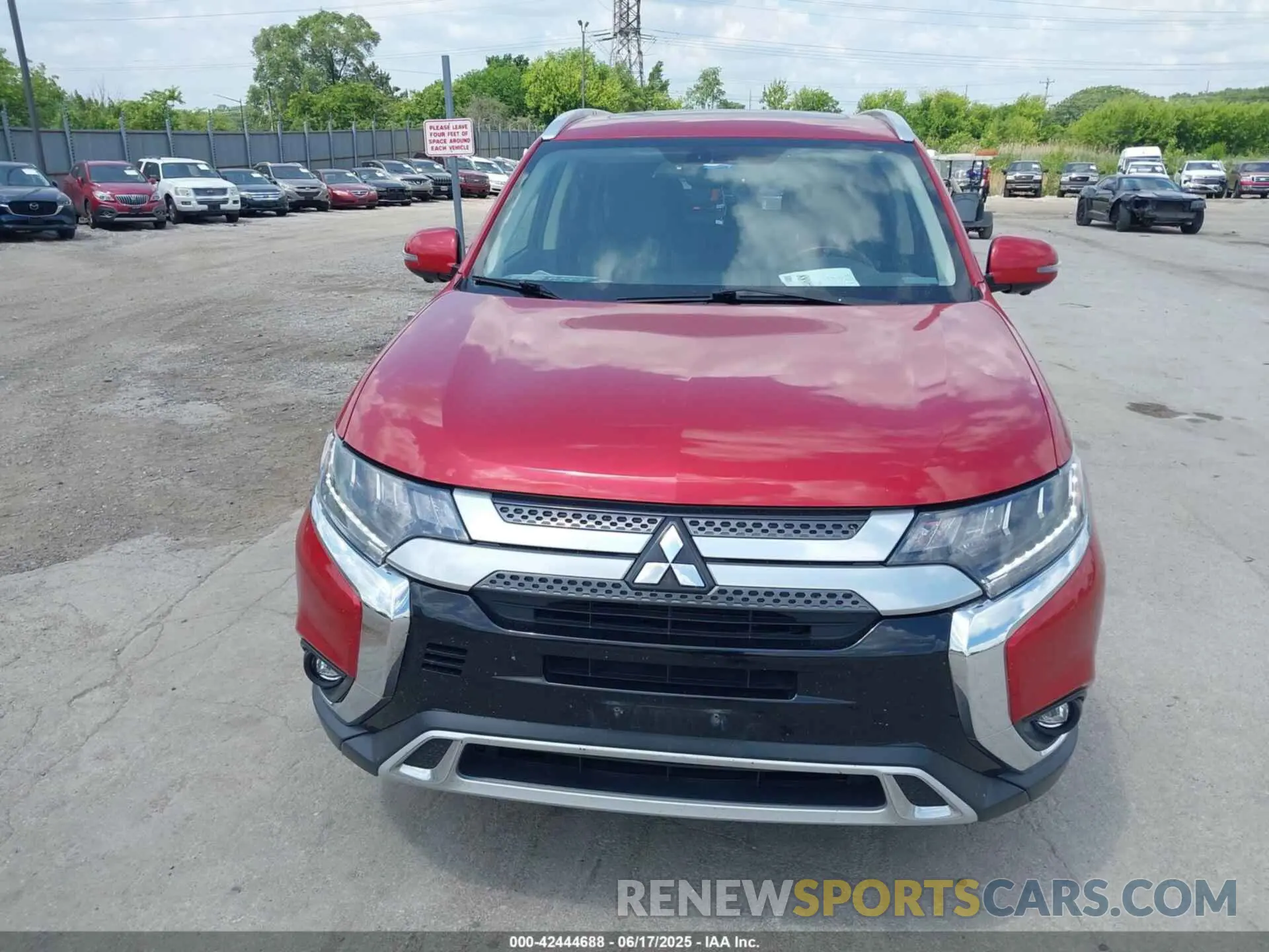 12 fotografías del automóvil dañado JA4AZ3A31KZ007181 MITSUBISHI OUTLANDER 2019