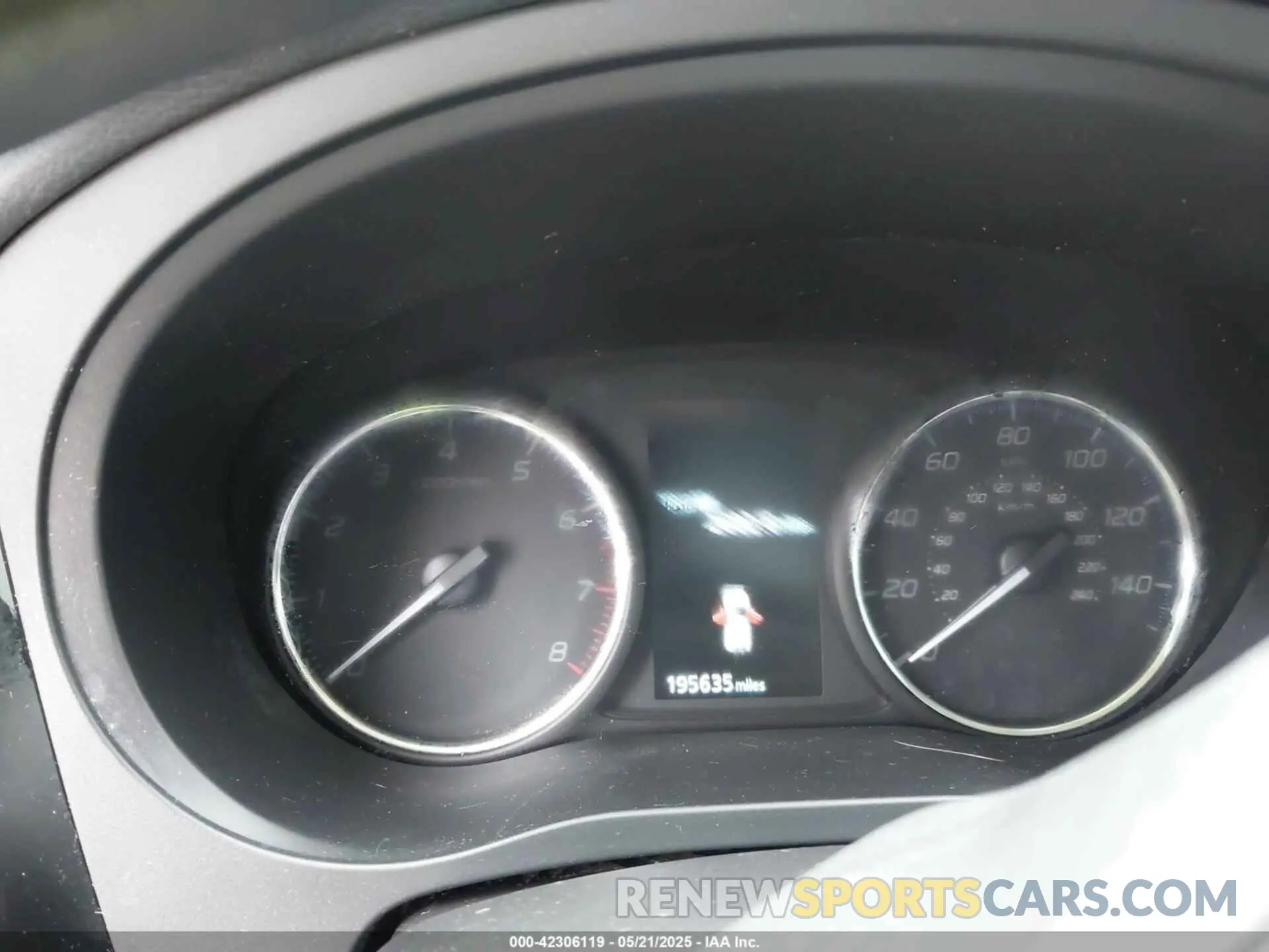 7 fotografías del automóvil dañado JA4AZ3A31KZ043372 MITSUBISHI OUTLANDER 2019