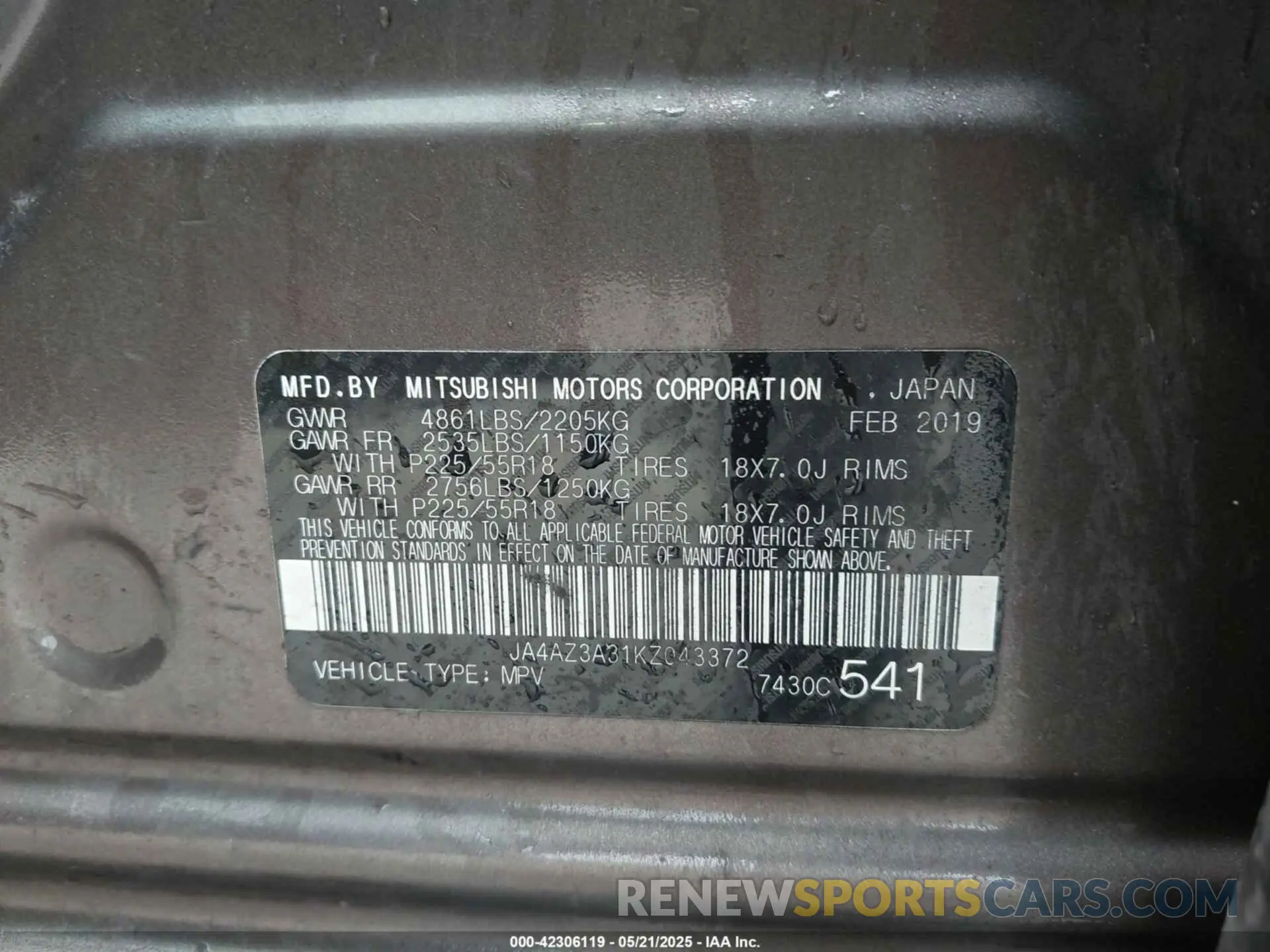 9 fotografías del automóvil dañado JA4AZ3A31KZ043372 MITSUBISHI OUTLANDER 2019