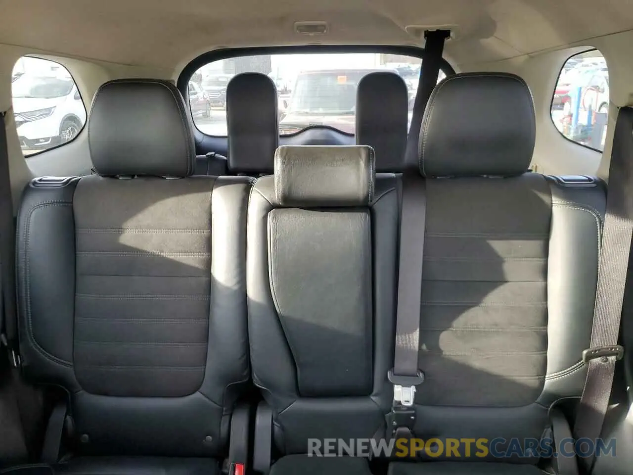 10 fotografías del automóvil dañado JA4AZ3A32KZ005438 MITSUBISHI OUTLANDER 2019