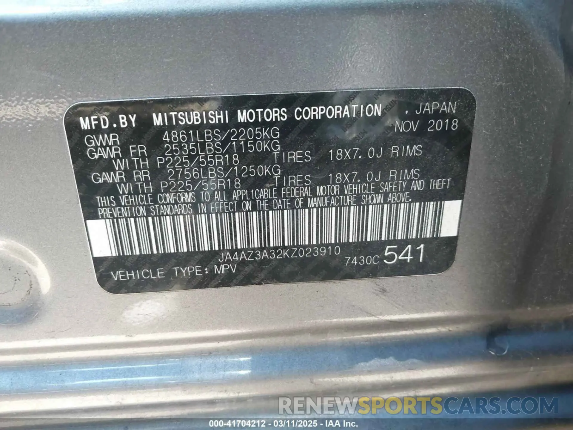 9 fotografías del automóvil dañado JA4AZ3A32KZ023910 MITSUBISHI OUTLANDER 2019