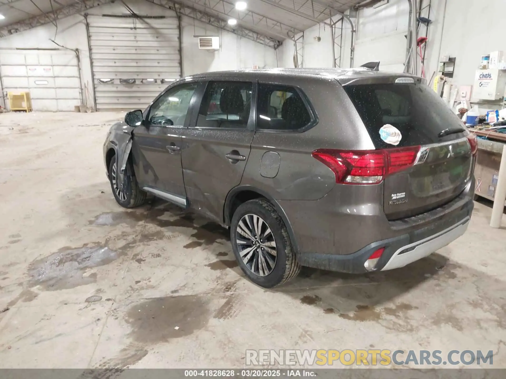 3 fotografías del automóvil dañado JA4AZ3A34KZ020667 MITSUBISHI OUTLANDER 2019