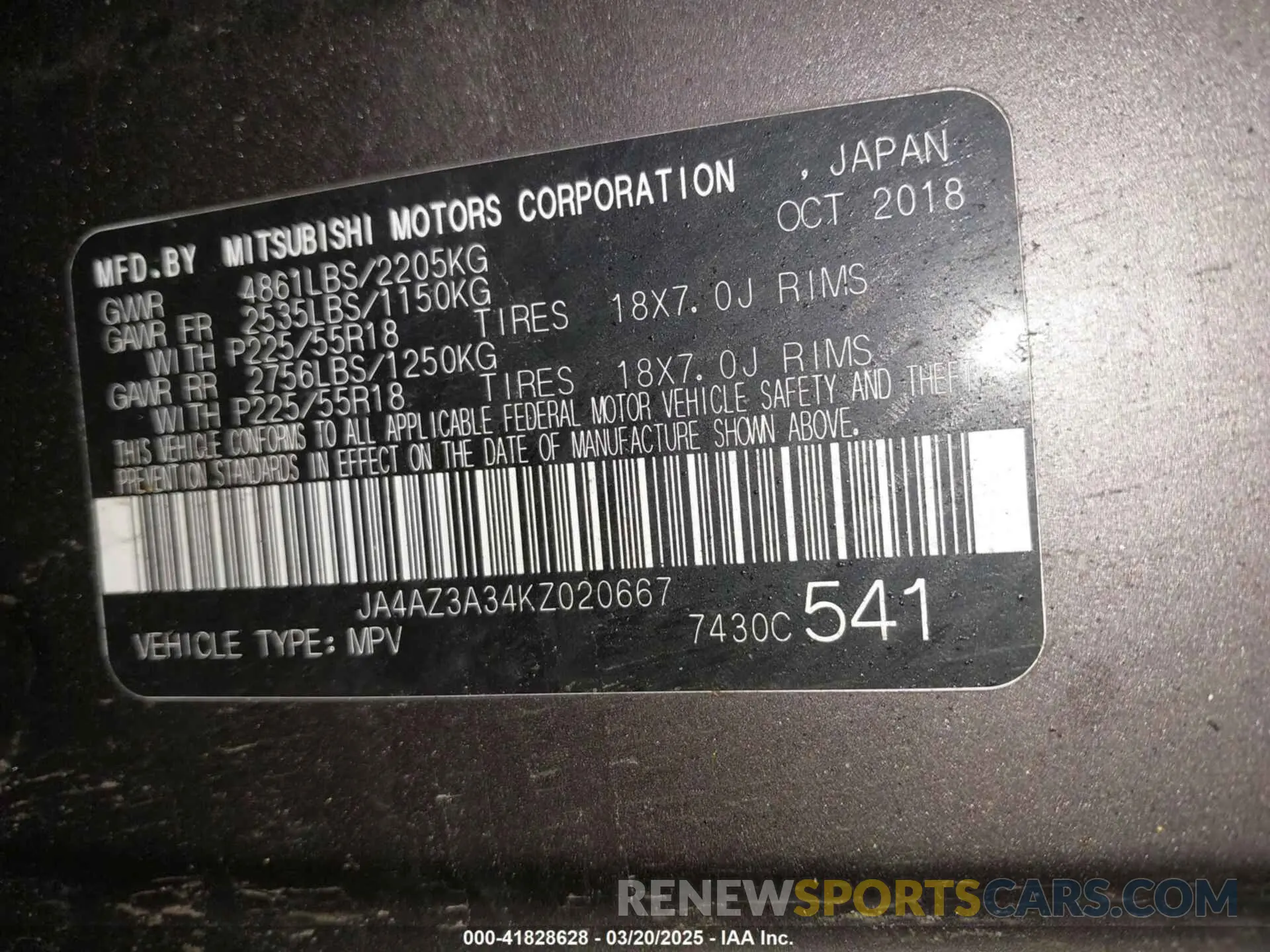 9 fotografías del automóvil dañado JA4AZ3A34KZ020667 MITSUBISHI OUTLANDER 2019
