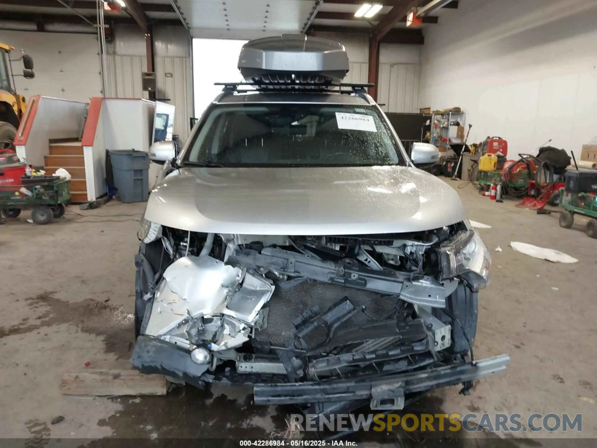 12 fotografías del automóvil dañado JA4AZ3A34KZ040160 MITSUBISHI OUTLANDER 2019
