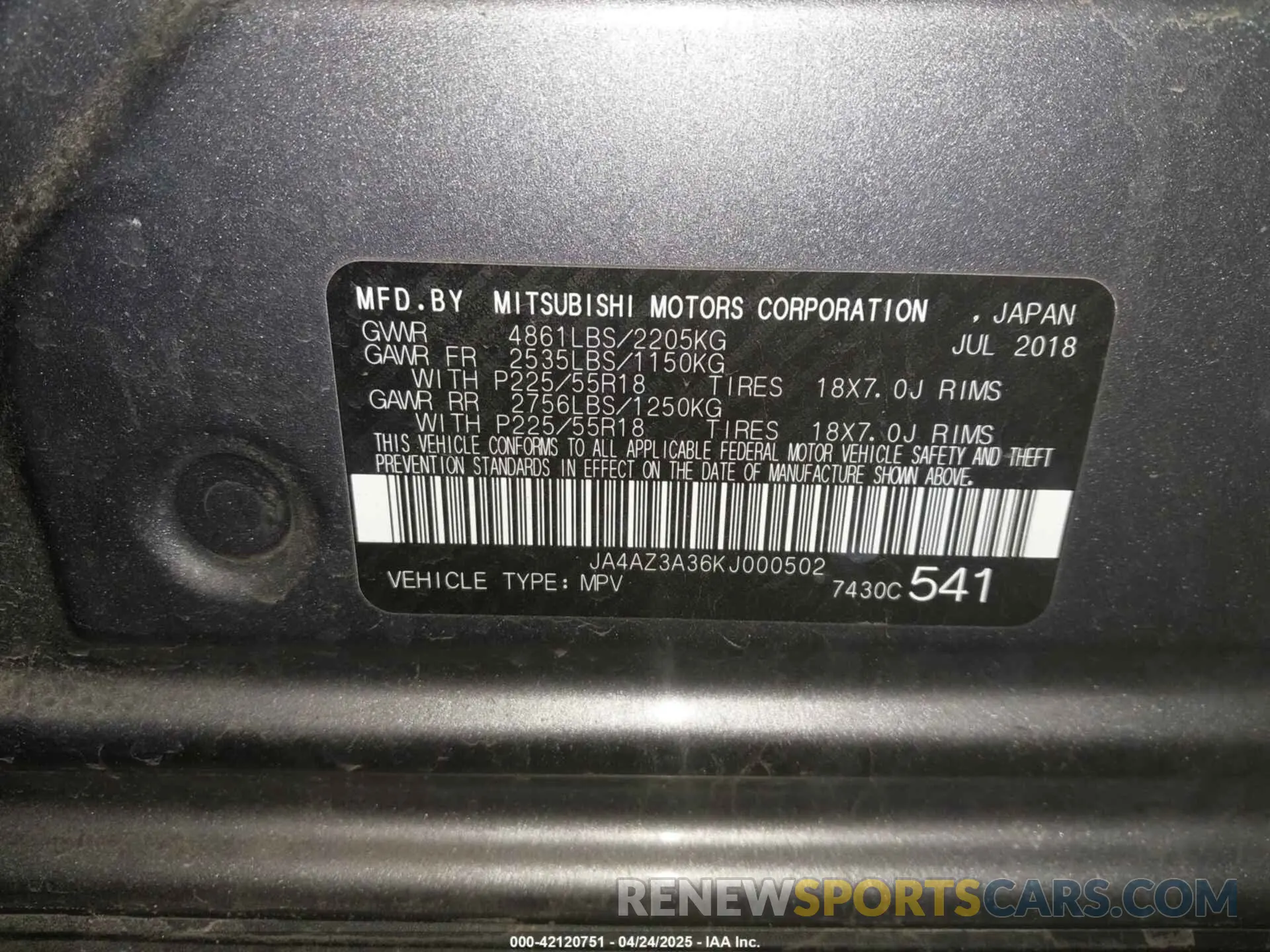 9 fotografías del automóvil dañado JA4AZ3A36KJ000502 MITSUBISHI OUTLANDER 2019