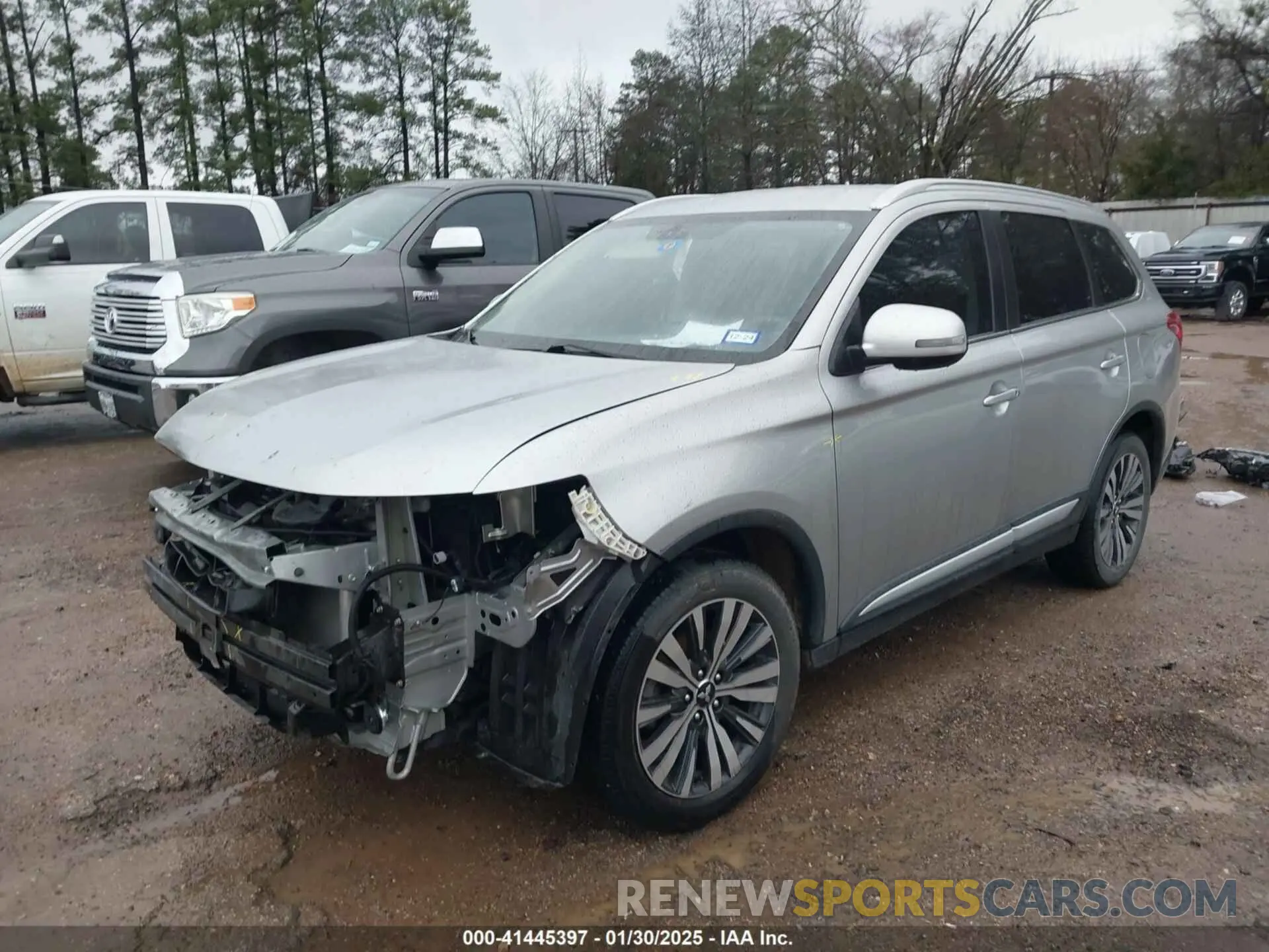 2 fotografías del automóvil dañado JA4AZ3A38KJ001599 MITSUBISHI OUTLANDER 2019