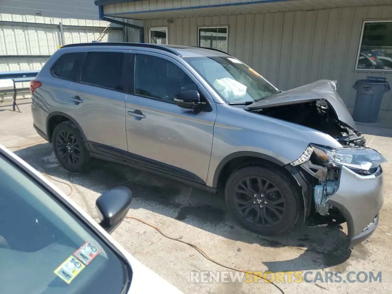4 fotografías del automóvil dañado JA4AZ3A38KZ025175 MITSUBISHI OUTLANDER 2019