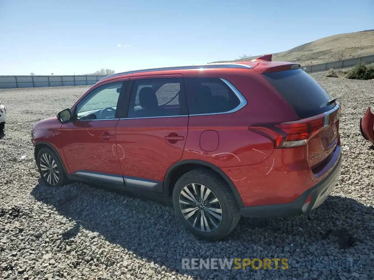 2 fotografías del automóvil dañado JA4AZ3A38KZ040906 MITSUBISHI OUTLANDER 2019