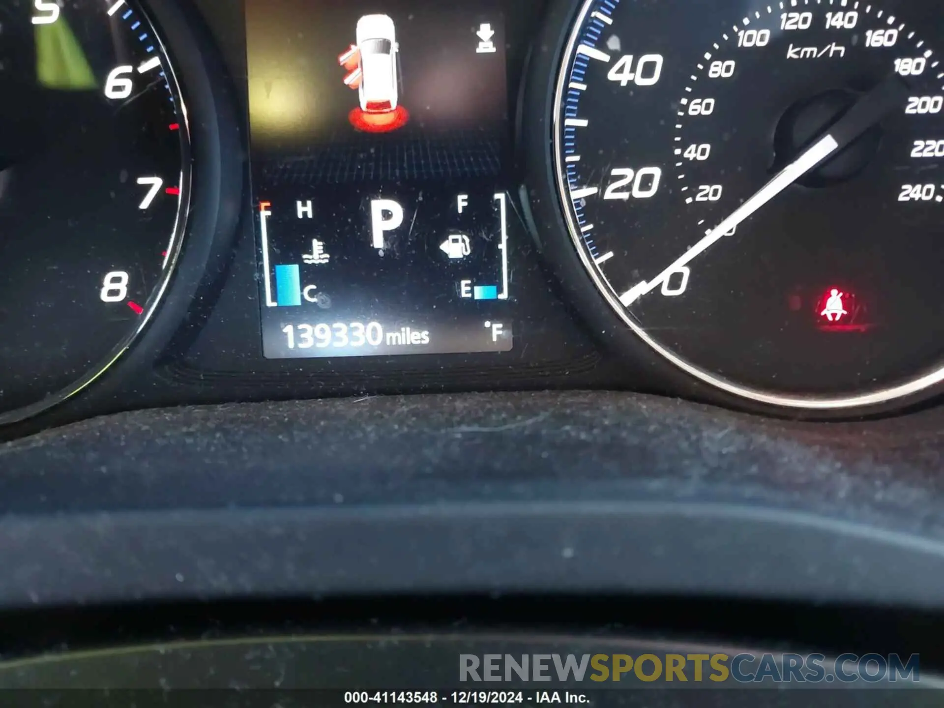 16 fotografías del automóvil dañado JA4AZ3A39KZ003363 MITSUBISHI OUTLANDER 2019
