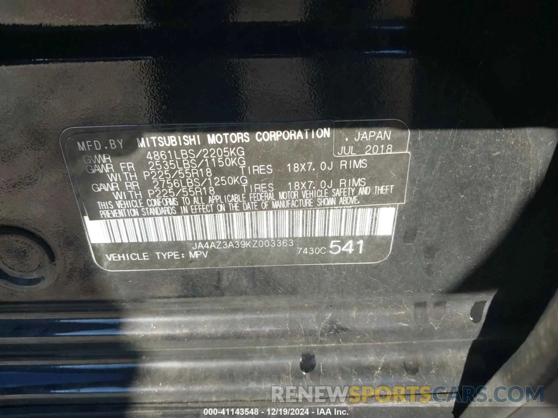 9 fotografías del automóvil dañado JA4AZ3A39KZ003363 MITSUBISHI OUTLANDER 2019