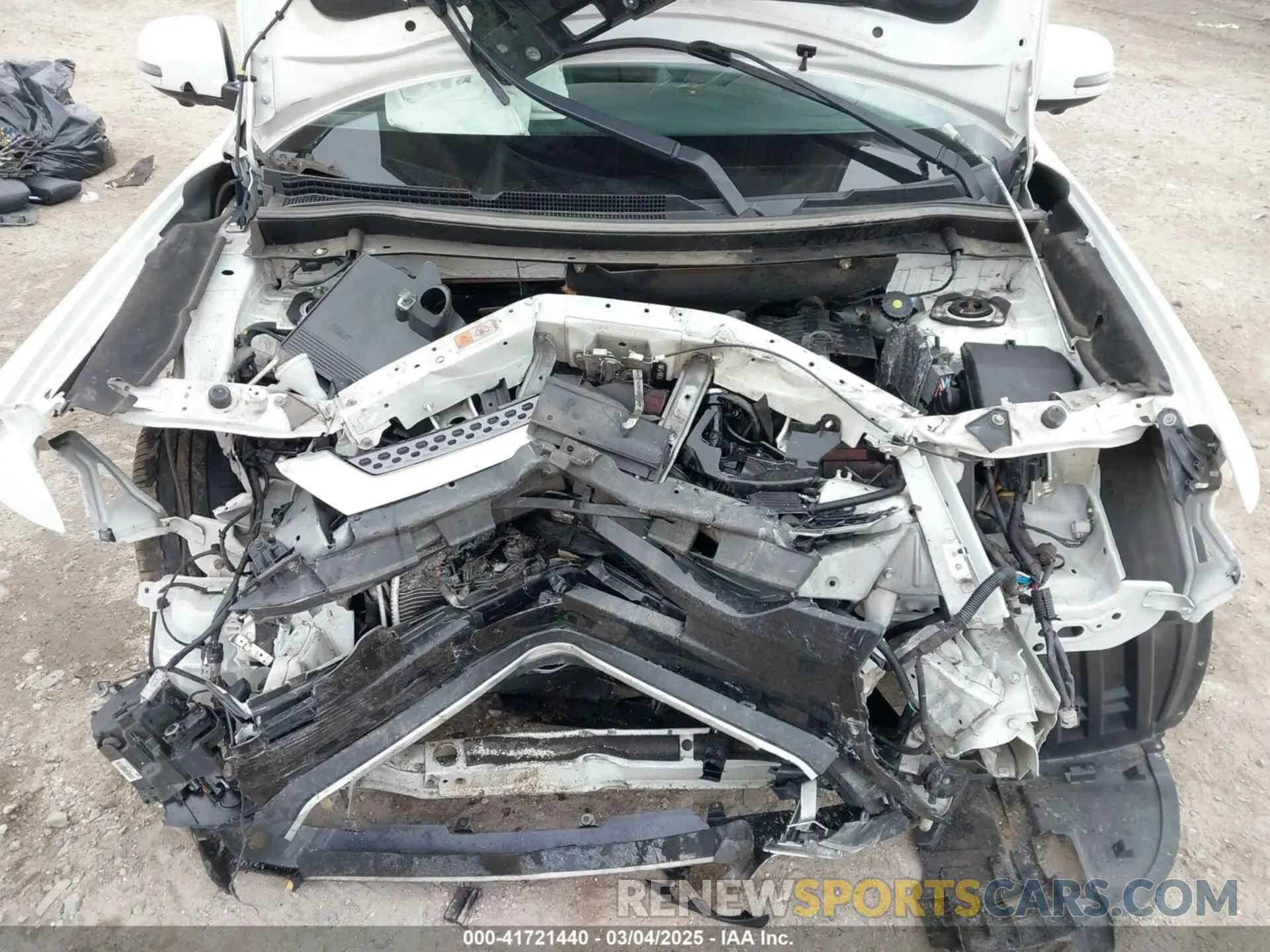 10 fotografías del automóvil dañado JA4AZ3A39KZ005940 MITSUBISHI OUTLANDER 2019