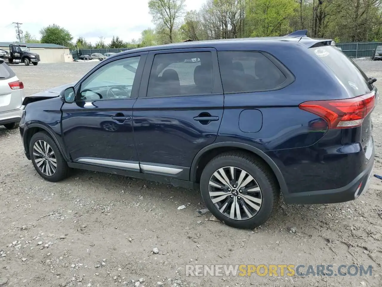 2 fotografías del automóvil dañado JA4AZ3A39KZ044060 MITSUBISHI OUTLANDER 2019
