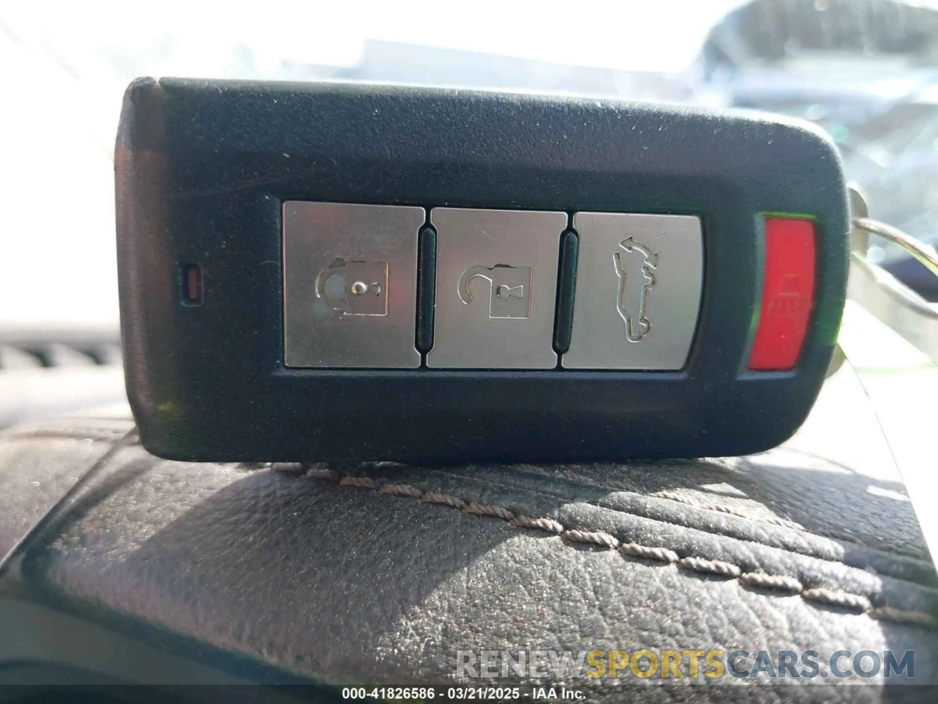 11 fotografías del automóvil dañado JA4AZ3A3XKZ041541 MITSUBISHI OUTLANDER 2019