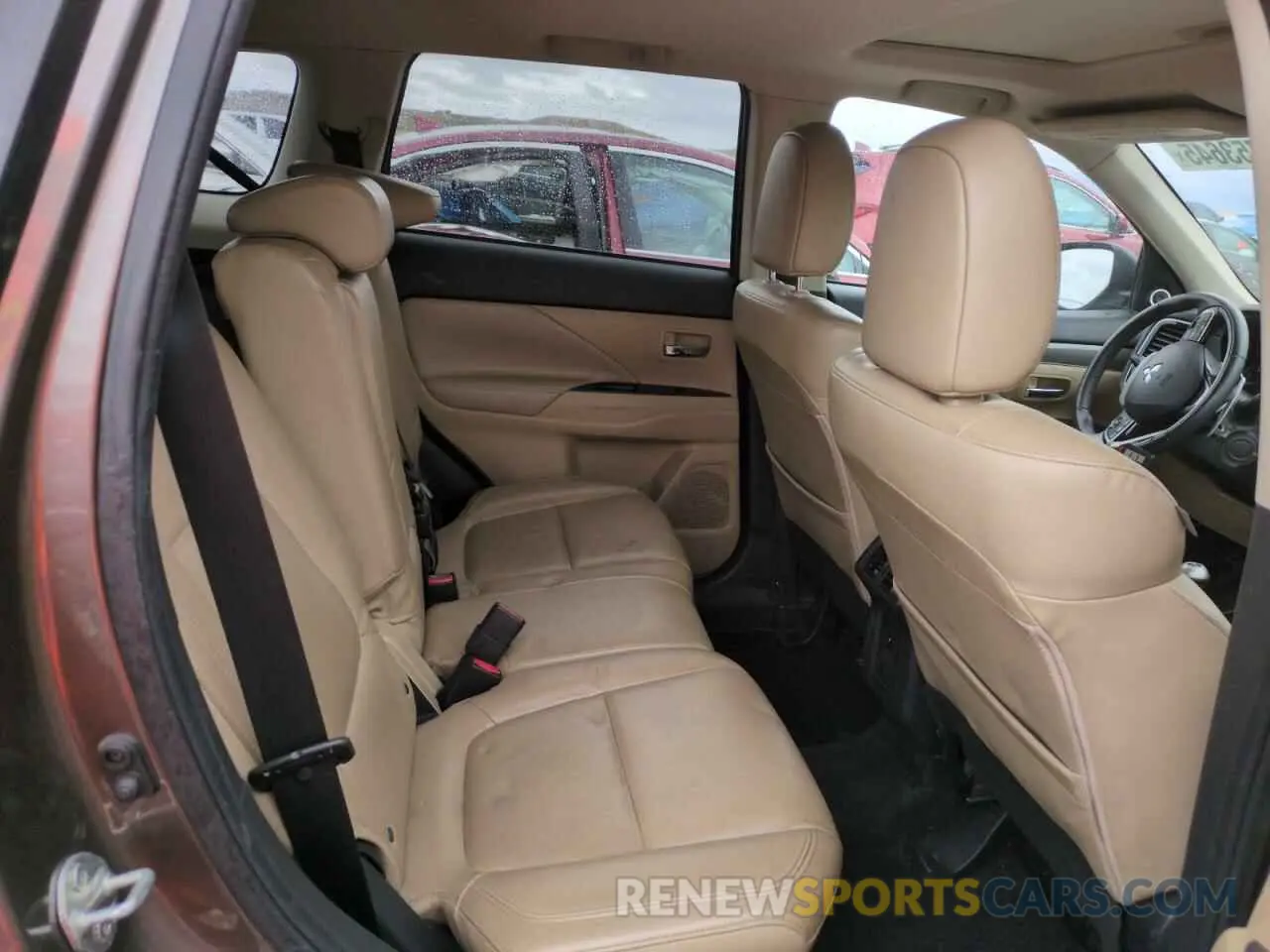 10 fotografías del automóvil dañado JA4JZ4AX6KZ009811 MITSUBISHI OUTLANDER 2019